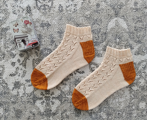 Butterfly Lace Socks
