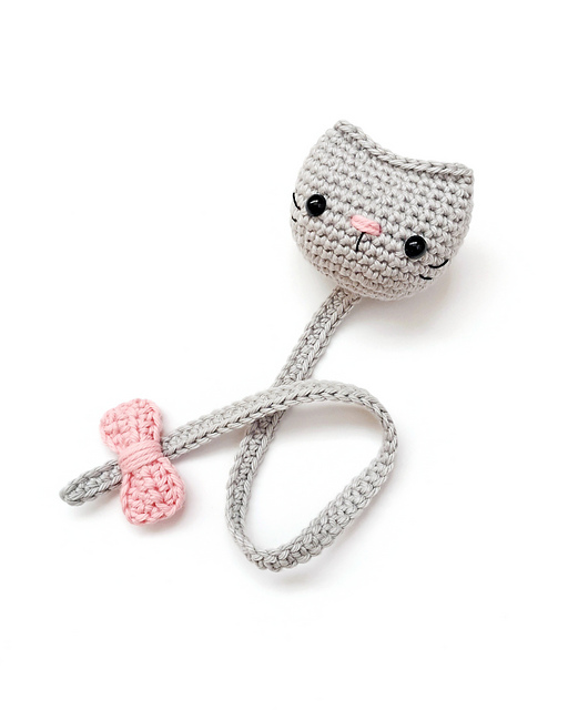 Cat Bookmark Free Crochet Pattern