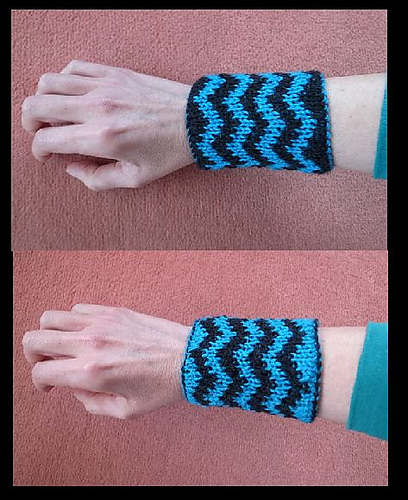 Reversible Zigzag wristlet photo 1