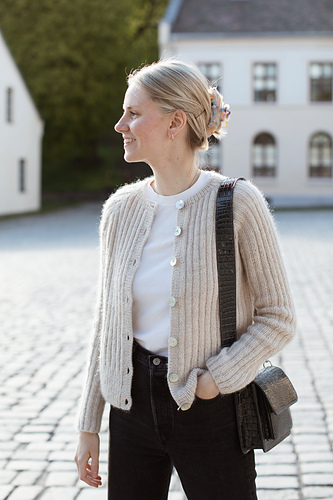 kamskjell_jakke_strikkekaffe_t