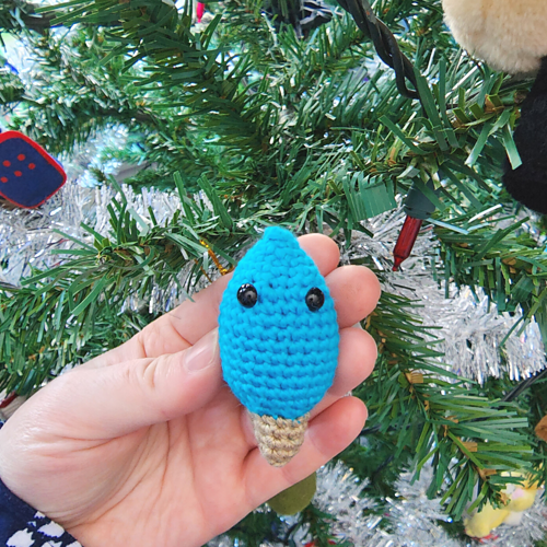 Ravelry Christmas Twinkle Lights pattern by Summer BruntonElliott