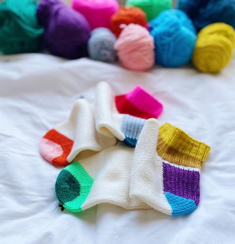 Ravelry Weekend Shorty Socks Pattern By Summer Lee