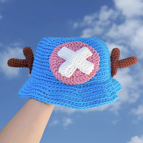 Ravelry One Piece Chopper Hat pattern by Shana Yna