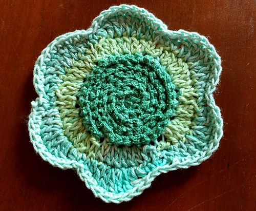 Flower Scrubby Dishcloth photo 4