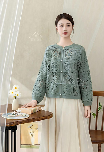 Ravelry: Jade Cardigan pattern by Susan's family
