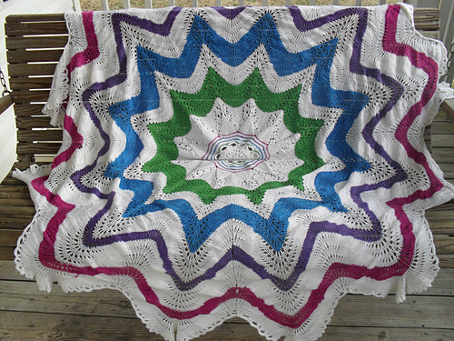 Modified Extended Hemlock Ring Tablecloth photo 4