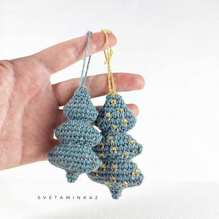 Adorable crocheted mini Christmas trees in different versions, created from step-by-step amigurumi pattern.