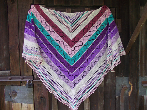 Ravelry: Silver Linings pattern by Jennifer Tipton