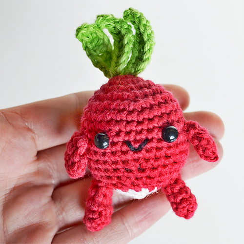 Ravelry Amigurumi Radish pattern by Sweet Smiles Designs