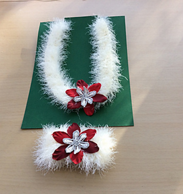 Festive Necklace and Wristband