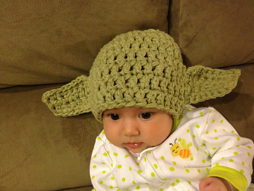 Warm Yoda baby hat photo 4