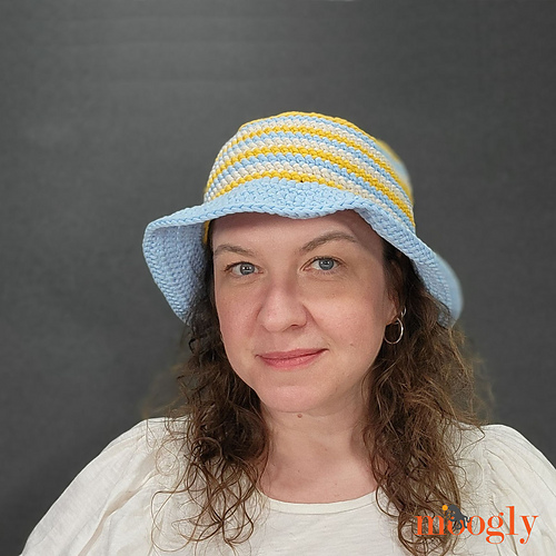 Casual Crochet Bucket Hat photo 5
