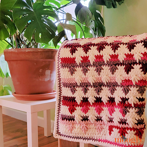 Spike Cluster Stitch Afghan photo 3