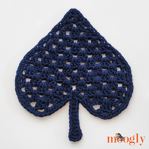 Spade Shaped Cloth photo 1