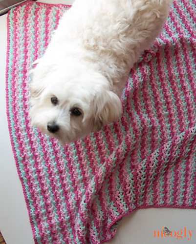 Loopy Love Blanket photo 4