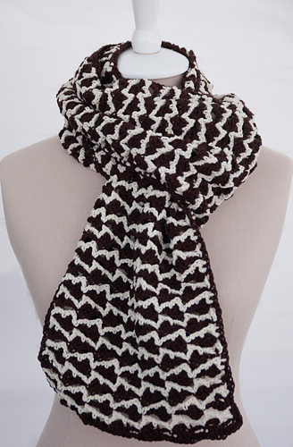 Neptune's Arrow Scarf photo 2