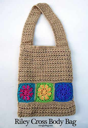 Riley Cross Body Bag photo 1