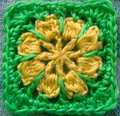 Riley Flower Square Motif photo 1