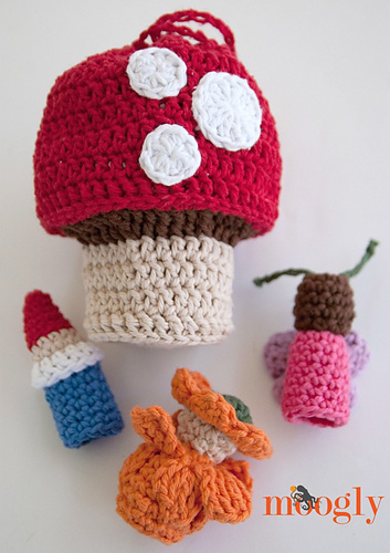 Magical Toadstool Finger Puppets Set photo 4