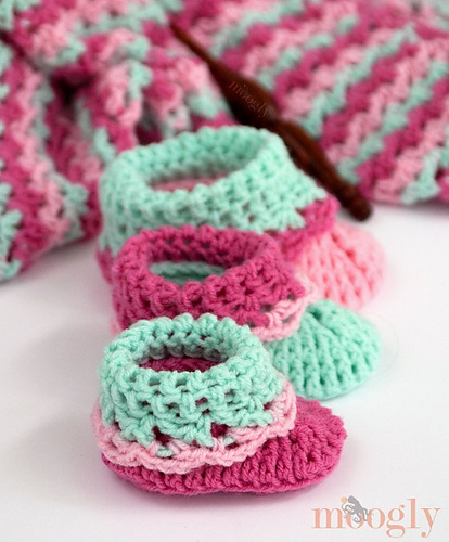 Loopy Love Big Baby Booties photo 1
