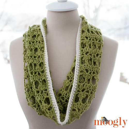 Lucky Day Cowl photo 3
