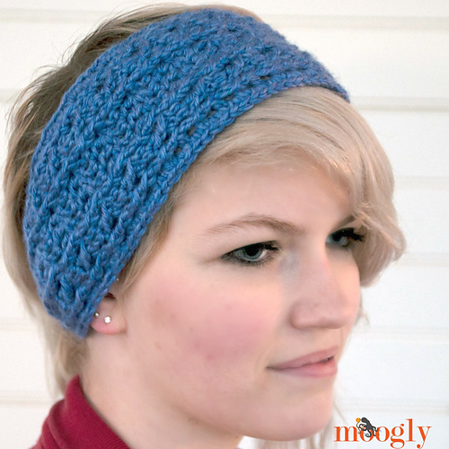 Warm Cabled Headband/Ear Warmer photo 1