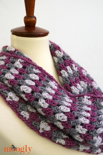 Well Dressed Cowl photo 4