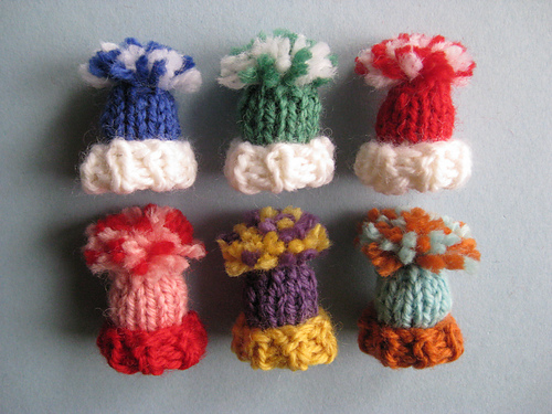 Winter Hat Garland photo 1
