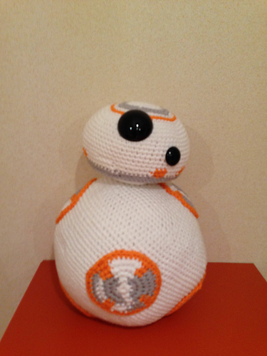 Ravelry: BB8 based droid pattern by Teresa Alvarez