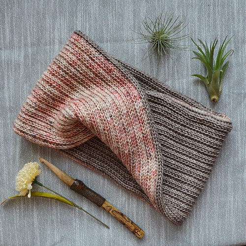 Towpath Cowl - Terrapin Fiberworks