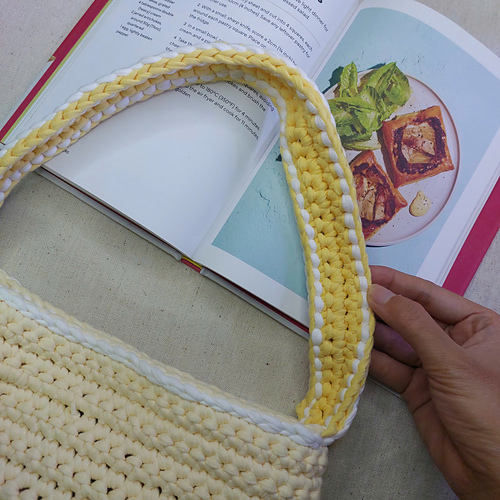 Simple Shoulder Bag photo 6