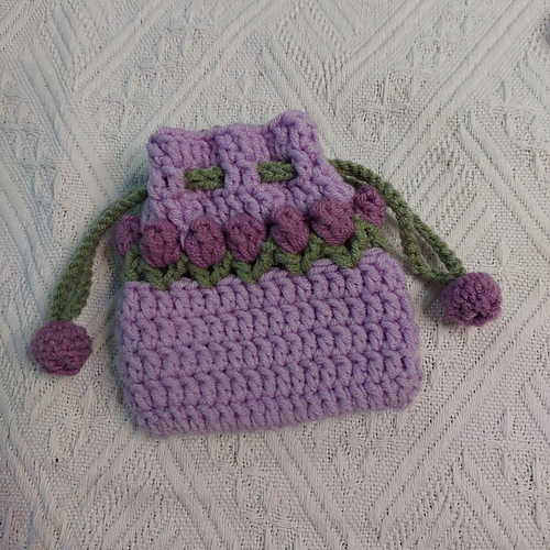 Tulip Pouch Bag photo 9