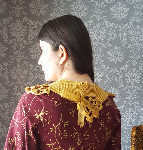 Cluny Collar and Cuffs #2121 photo 2