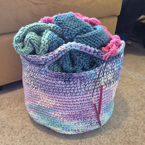 One Skein Basket photo 2