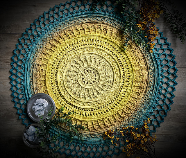 Ravelry Apollo's Acknowledgement pattern by Mark Roseboom