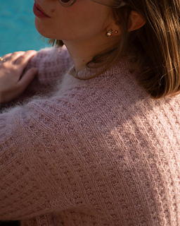 CERATA sweater light - shoulder details