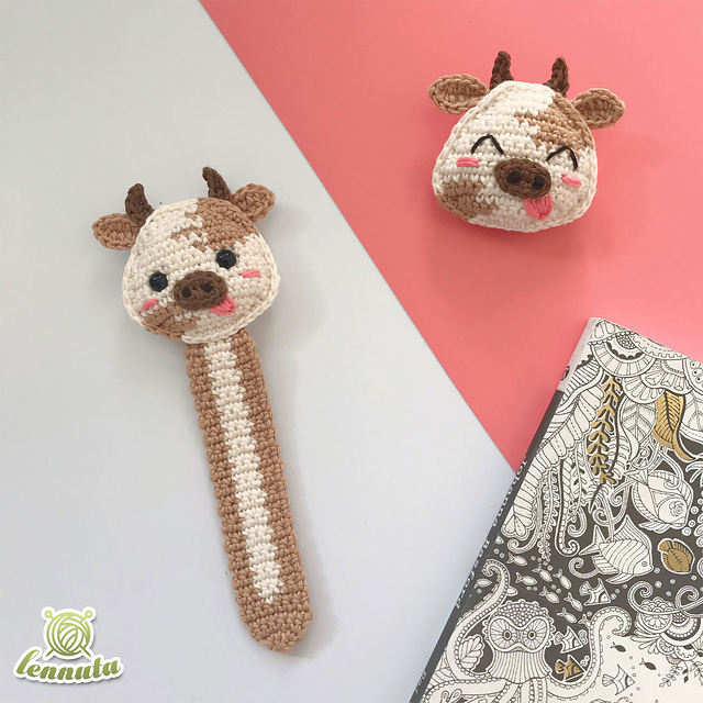 Ravelry Cow Bookmark pattern by Thao Nguyen Lennutas