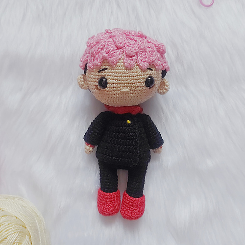 Yuji Pattern Ravelry: Yuji Itadori pattern by Aimy Fernandez