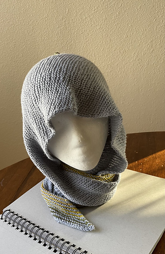 Imp Hood. 다른 모습 1