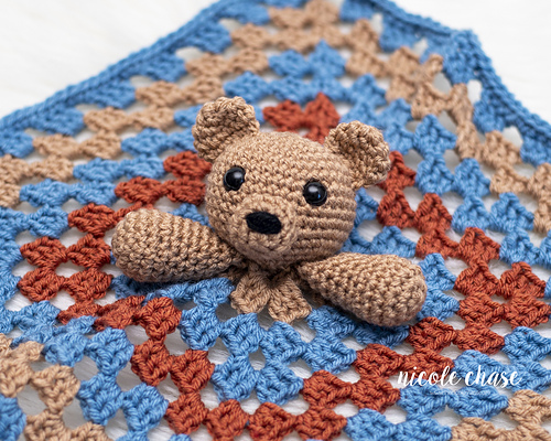 Hug Me Bear Lovey photo 1