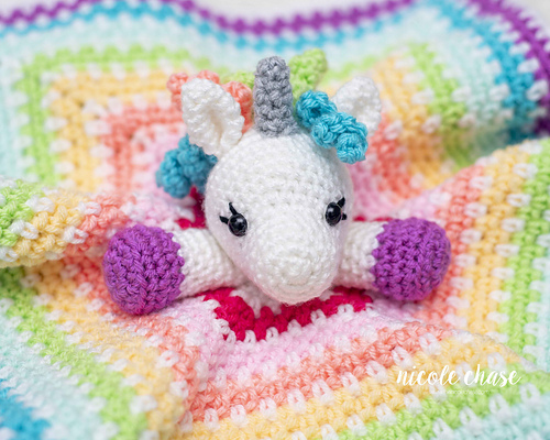 Hug Me Unicorn Lovey photo 2