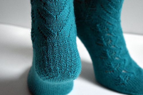 Ravelry: Down the Waterfall pattern by Dots Dabbles