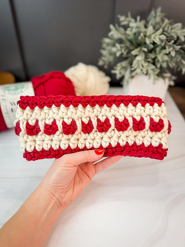 Chunky Heart Ear Warmer