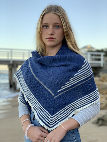 Ravelry: Continuum pattern by Georgie Nicolson