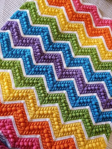 Hugs & Kisses Baby Blanket - bytinafos