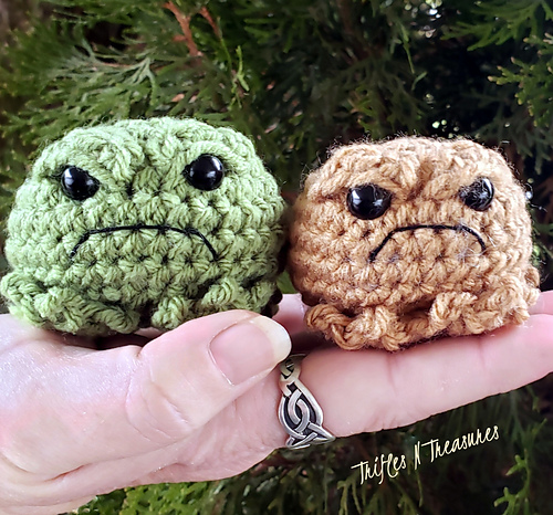 Grumpy Butt Rain Frog - Tera Kulling
