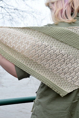 Ravelry: Zostera pattern by Kelly G.