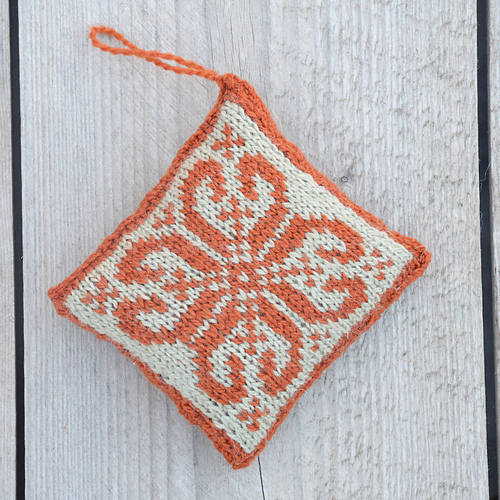 Ravelry: Eira pattern by Kelly G.