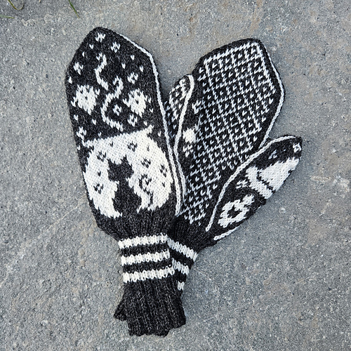 Heksebrygg / Witch Brew - Tonje Haugli