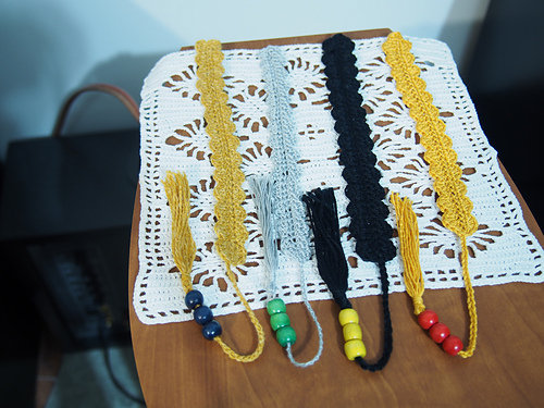 Crocheted Shell Bookmark photo 8